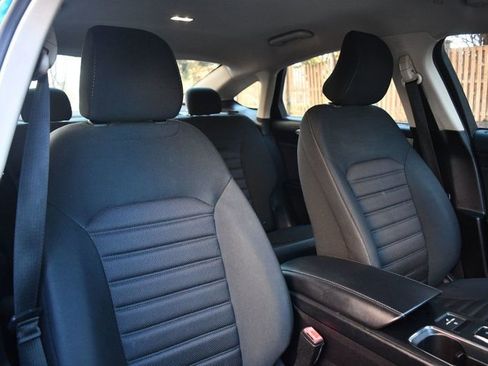 Used 2019 Ford Fusion SE image 29