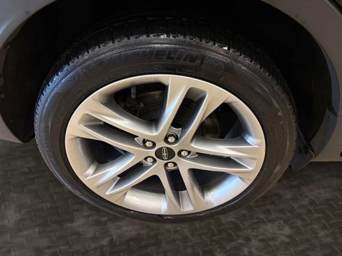 Used 2019 Lincoln MKC Reserve w/ MKC Climate Package image 39