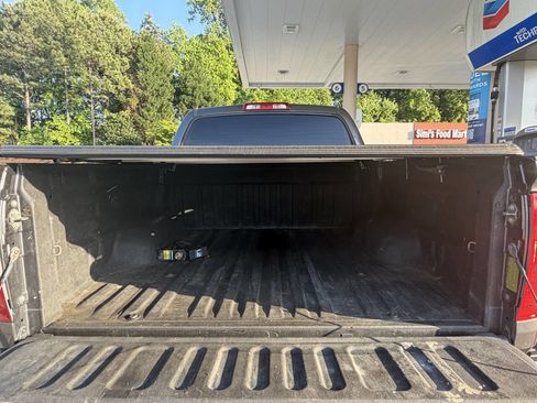 Used 2016 Toyota Tundra Limited AWD/4WD image 23