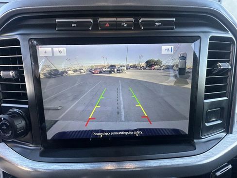 Used 2023 Ford F150 Lariat w/ Trailer Tow Package image 23