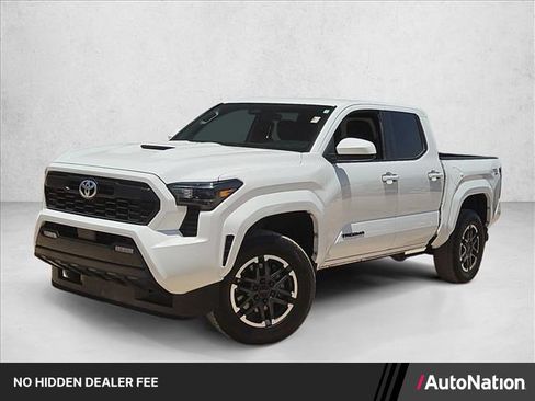 Used 2024 Toyota Tacoma TRD Sport AWD/4WD image 1