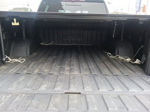 Used 2024 Chevrolet Silverado 1500 High Country w/ Technology Package image 29