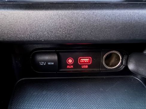 Used 2019 Kia Forte S FWD image 32