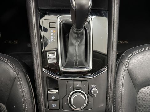 Used 2025 MAZDA CX-5 AWD 2.5 S w/ Preferred Package image 18