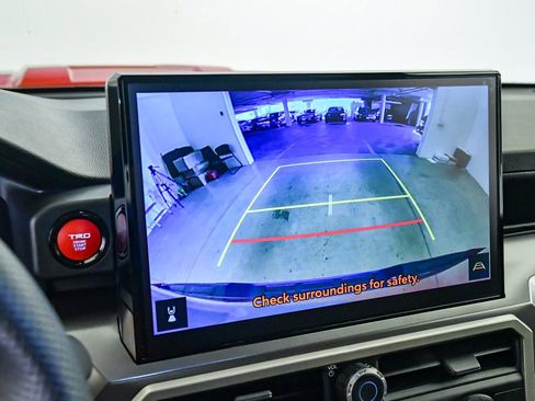 Used 2024 Toyota Tacoma TRD Sport w/ TRD Sport Upgrade Package image 30