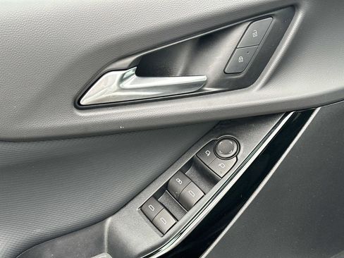 Certified 2026 Chevrolet Equinox LT w/ Convenience Package II image 15