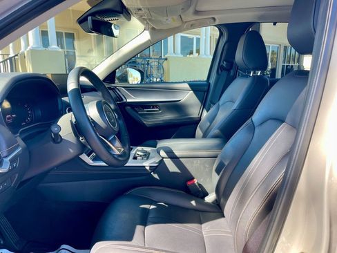 Used 2025 MAZDA CX-90 3.3 Turbo w/ Premium Sport Pkg image 10