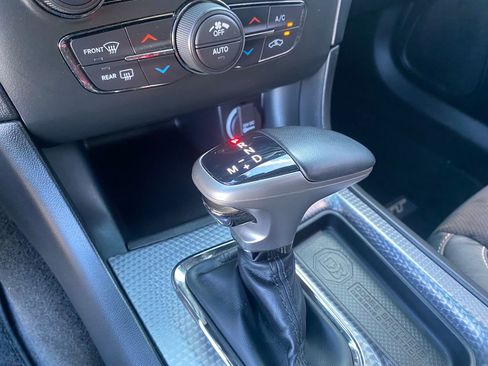Used 2021 Dodge Charger SRT Hellcat w/ Harman/Kardon Audio Group RWD image 17