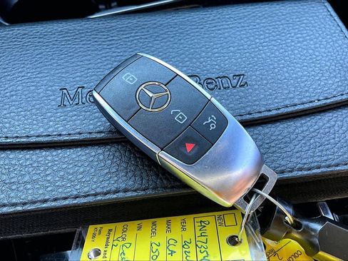 Used 2024 Mercedes-Benz CLA 250 4MATIC image 15