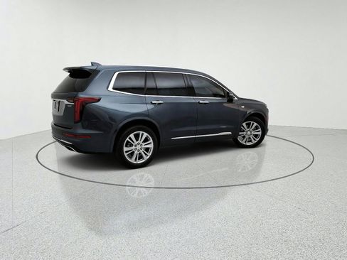 Used 2020 Cadillac XT6 Premium Luxury w/ LPO, Floor Liner Package FWD image 8