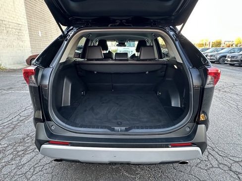 Used 2022 Toyota RAV4 Adventure image 18