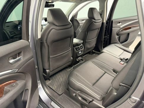Used 2017 Acura MDX w/ Technology Package AWD/4WD image 40