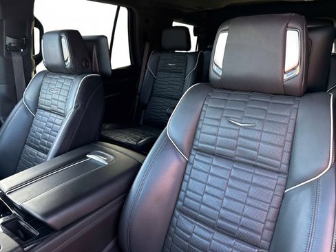 Used 2024 Cadillac Escalade V image 23
