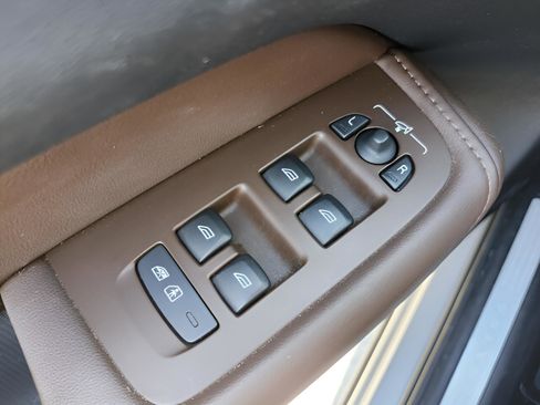 Used 2022 Volvo XC60 B6 Inscription w/ Advanced Package image 27