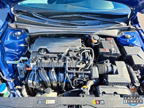 Used 2023 Hyundai Elantra Limited FWD image 18
