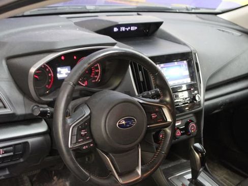 Used 2019 Subaru Crosstrek 2.0i Premium AWD/4WD image 13