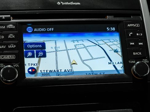 Used 2014 Nissan Xterra PRO-4X w/ Nevada Tow Package AWD/4WD image 26