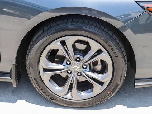 Used 2023 Honda Accord EX image 8