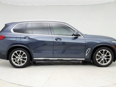 Used 2019 BMW X5 xDrive50i w/ Executive Package image 4