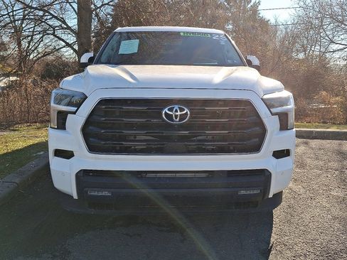 Used 2023 Toyota Sequoia SR5 image 2