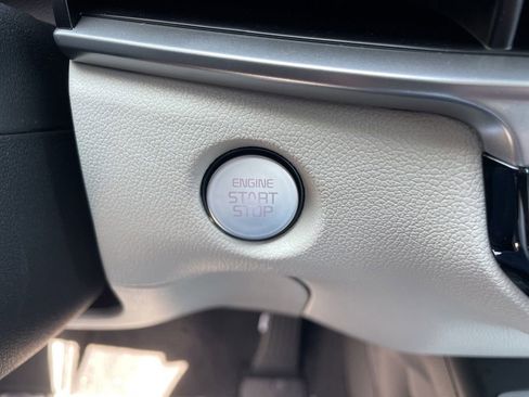 New 2026 Kia Sorento S AWD/4WD image 23