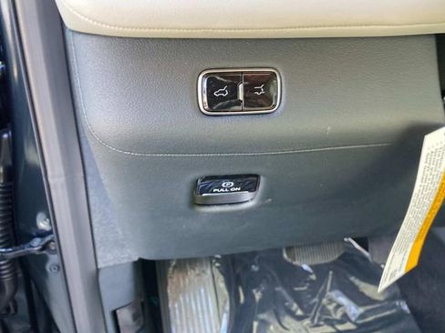 New 2026 Lincoln Navigator Reserve image 14