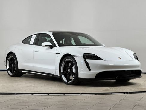 Used 2024 Porsche Taycan w/ Premium Package RWD image 10