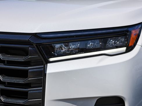 Certified 2026 Honda Pilot Sport image 24