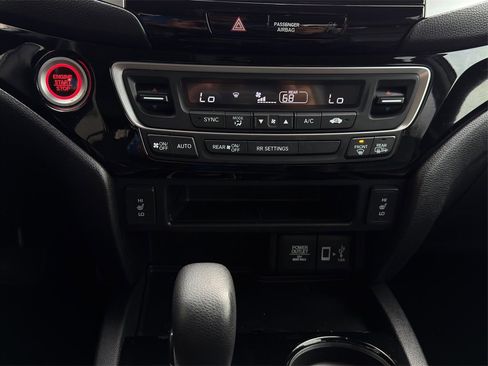 Used 2018 Honda Ridgeline RTL-E image 19