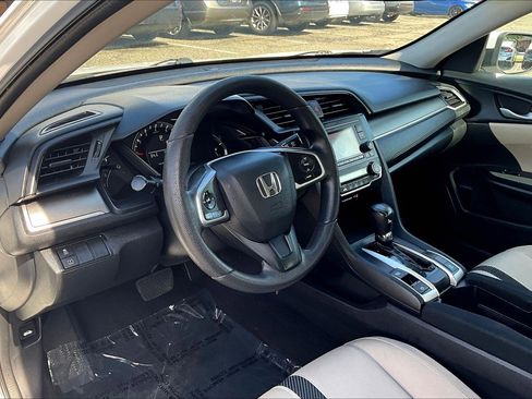 Used 2018 Honda Civic LX image 13