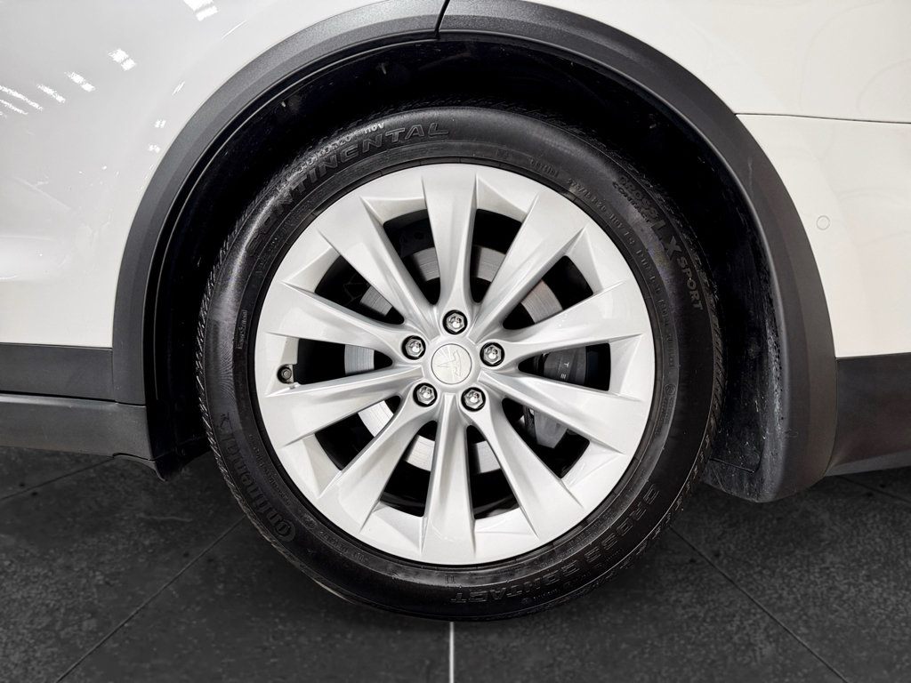 Used 2018 Tesla Model X 75D AWD/4WD image 38