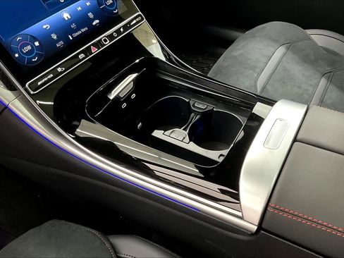 New 2026 Mercedes-Benz C 43 AMG 4MATIC Sedan image 7