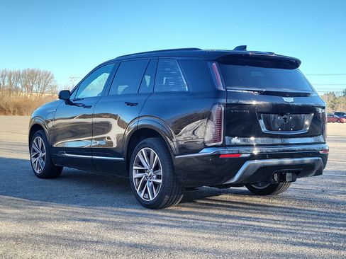 New 2026 Cadillac Vistiq Sport image 5