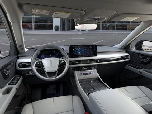 New 2026 Lincoln Aviator Reserve AWD/4WD image 9