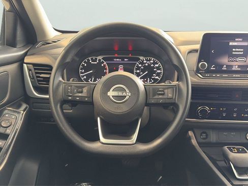 Used 2024 Nissan Rogue S AWD/4WD image 12