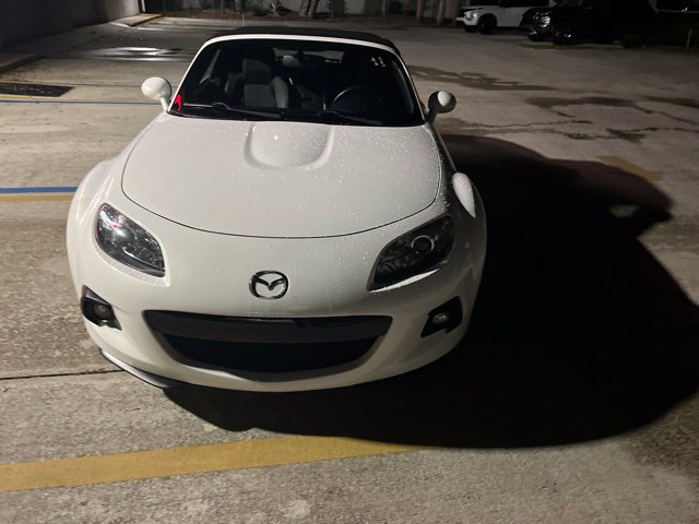 Used 2015 MAZDA MX-5 Miata Grand Touring w/ Premium Package RWD image 2
