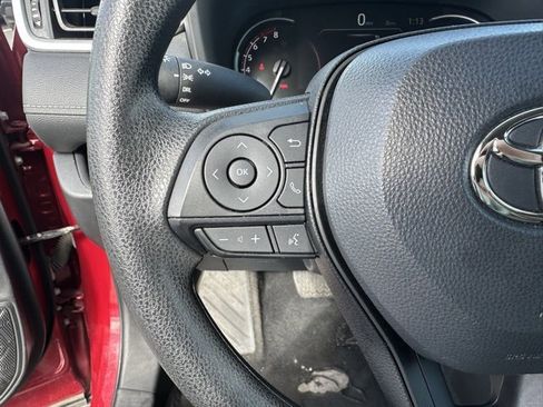 Used 2024 Toyota RAV4 LE image 18