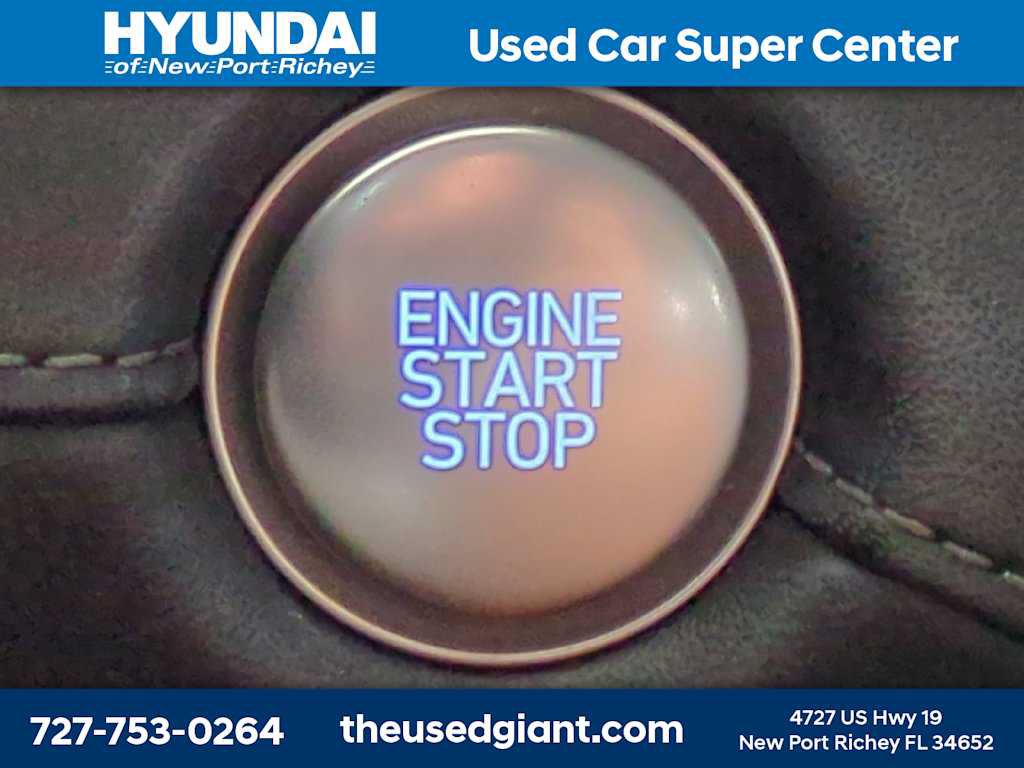 Used 2022 Hyundai Santa Fe SEL w/ Convenience + Premium Package AWD/4WD image 33