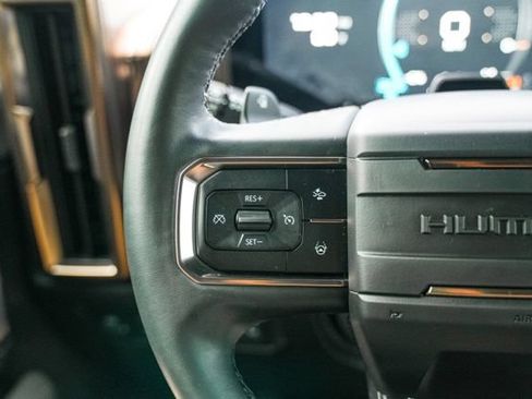 Used 2025 GMC Hummer EV 3X w/ Extreme Off-Road Package AWD/4WD image 29