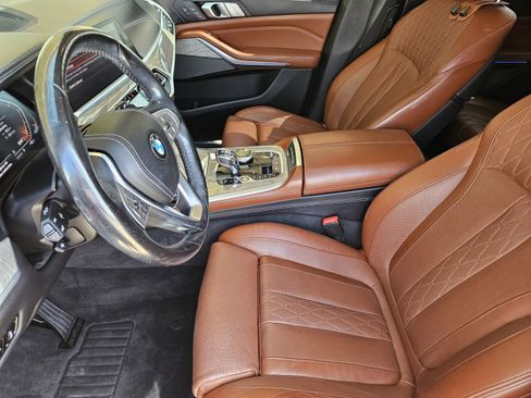 Used 2019 BMW X7 xDrive40i w/ Premium Package AWD/4WD image 11