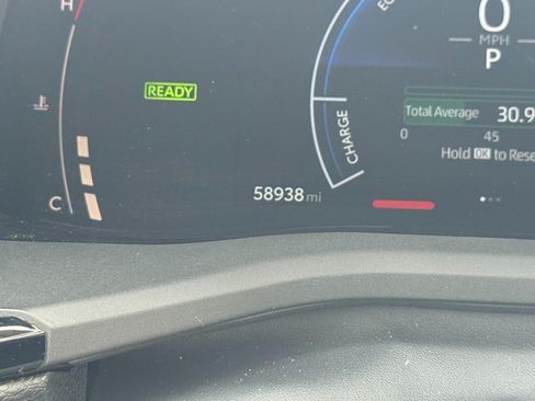 Used 2025 Toyota Camry LE FWD image 22