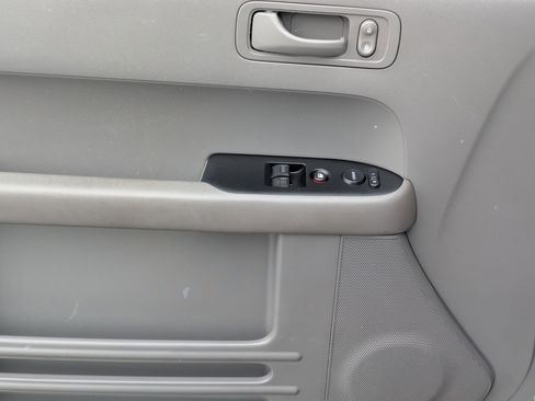 Used 2010 Honda Element EX image 15