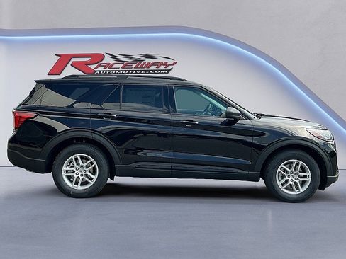 New 2026 Ford Explorer Active image 6