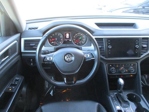 Used 2019 Volkswagen Atlas SE image 17