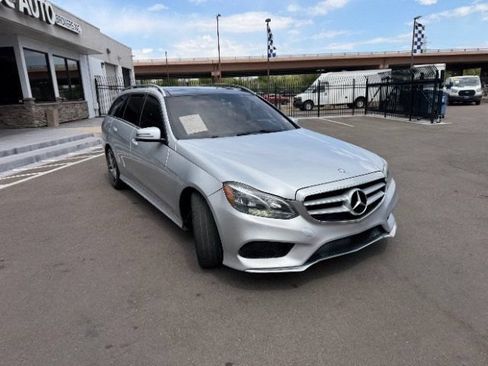Used 2015 Mercedes-Benz E 350 4MATIC Wagon w/ Premium 1 Package image 22