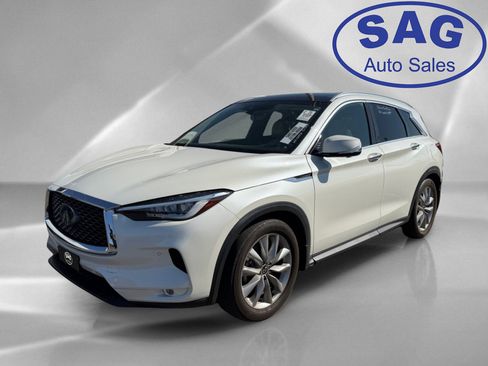 Used 2020 INFINITI QX50 Essential w/ Convenience Package FWD image 5