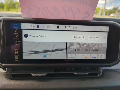 New 2025 Jeep Gladiator Sport image 14