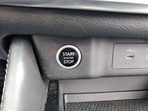 Certified 2023 Nissan Rogue SL w/ SL Premium Package AWD/4WD image 38
