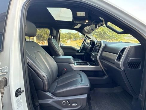 Used 2022 Ford F450 Platinum w/ FX4 Off-Road Package AWD/4WD image 12