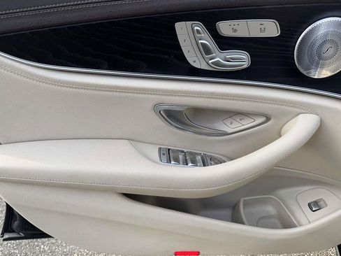 Used 2020 Mercedes-Benz E 350 4MATIC Sedan image 19